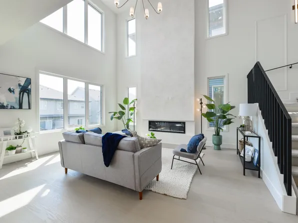 5449 Kootook Rd SW, Edmonton, AB T6W 2Z5