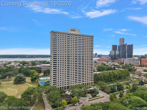 1300 E Lafayette St APT 1509, Detroit, MI 48207