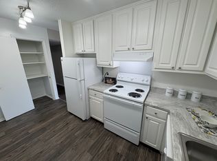 F103-1005 Hickory Hill Ln #F103, Hermitage, TN 37076