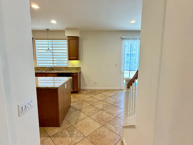 12488 Celebration Dr — Photo 9