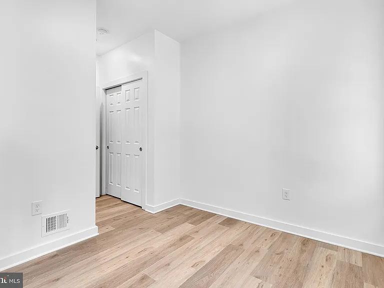 1712 3rd St NW #1 — Photo 11