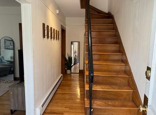 12 Cooney St, Somerville, MA 02143