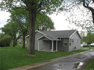 907 High St, Fredericktown, MO 63645