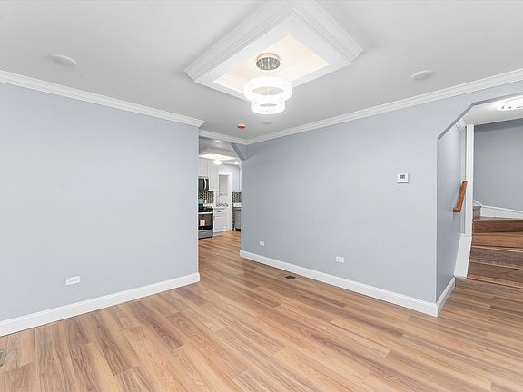 4th image of 2936 S 53rd Ave