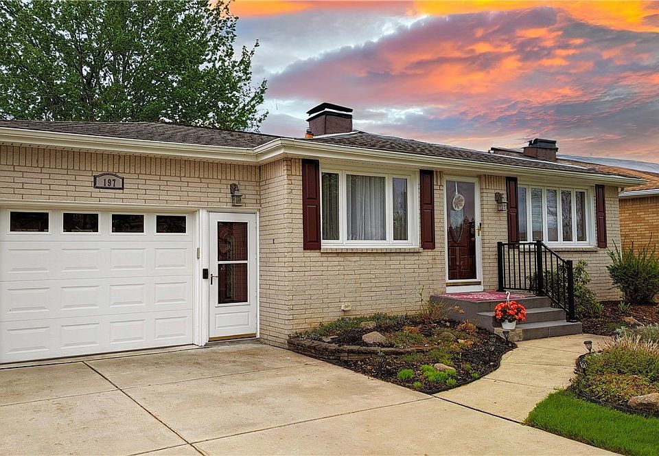 1st image of 197 Castlewood Dr