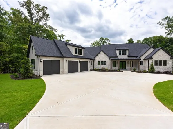 106 Equestrian Ct, Forsyth, GA 31029