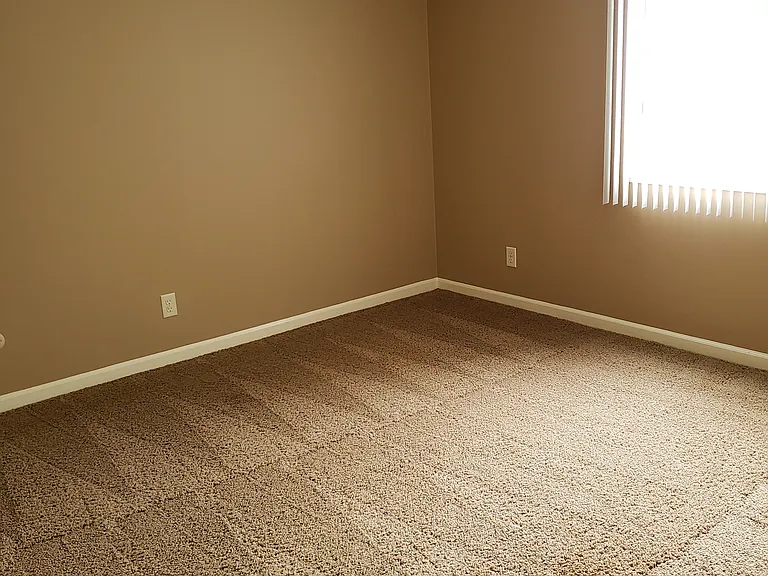 2620 S 70th St #102 — Photo 9