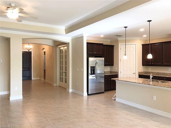 4th image of 3995 Ashentree Ct
