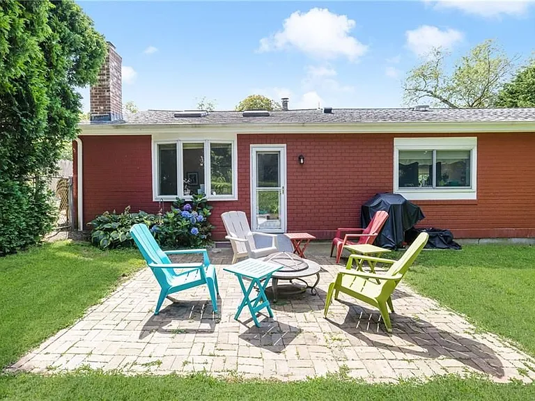288 Green End Ave — Photo 36