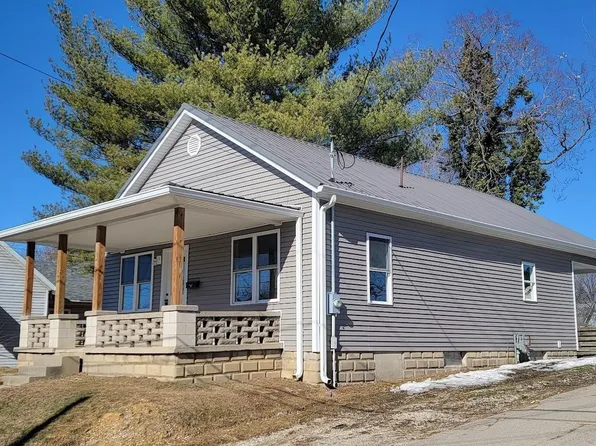 1310 E Vantrees St, Washington, IN 47501