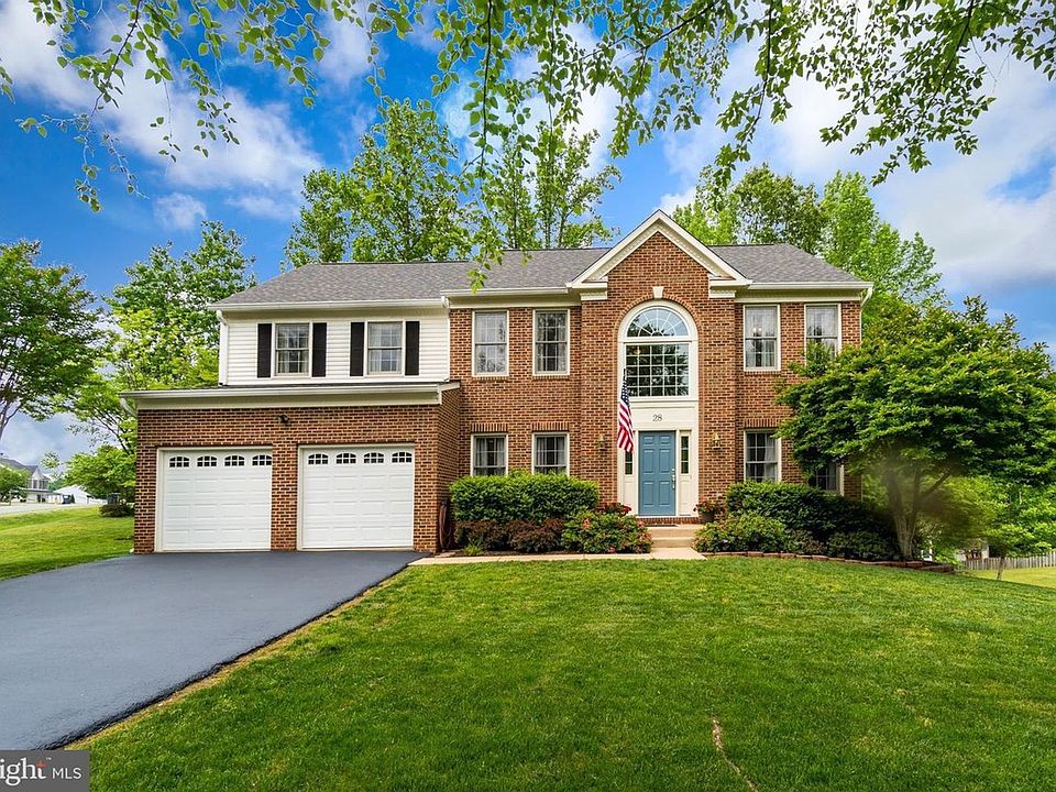 1st image of 28 Sunrise Valley Ct