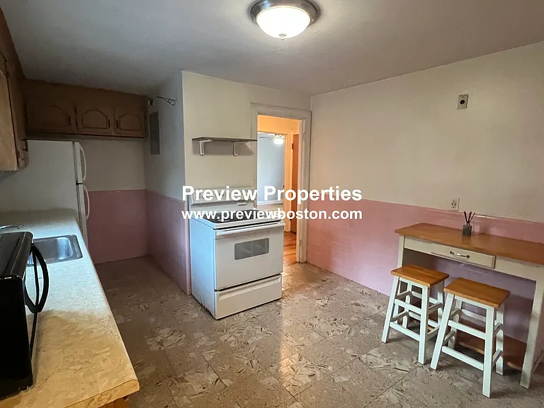 14 Caltha Rd #1P — Photo 10