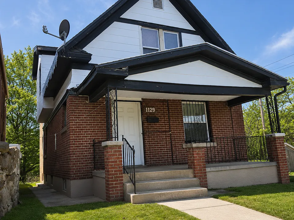 2600 Euclid Ave