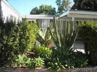 8554 Delco Ave, Winnetka, CA 91306