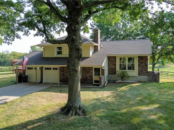 24001 E 223rd St, Harrisonville, MO 64701