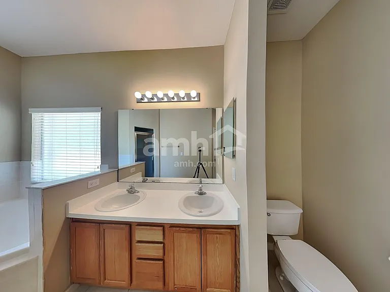 1601 Shadowood Ct — Photo 14