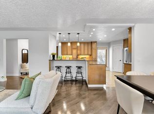 4712 S Grove Hill Rd SW, Calgary, AB T3E4G2