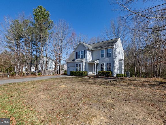 2nd image of 3421 Lancaster Ring Rd