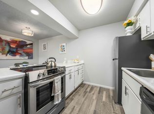 8560 W Peoria Ave APT 202, Peoria, AZ 85345