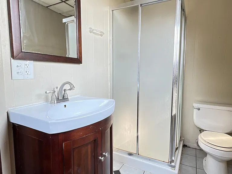 610 Cooper Pl #10 — Photo 11