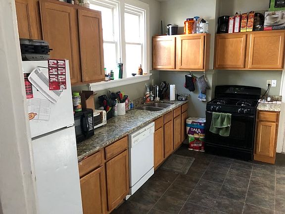 5th image of 2310 Moerlein Ave