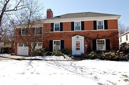 1st image of 608 S Newbury Pl