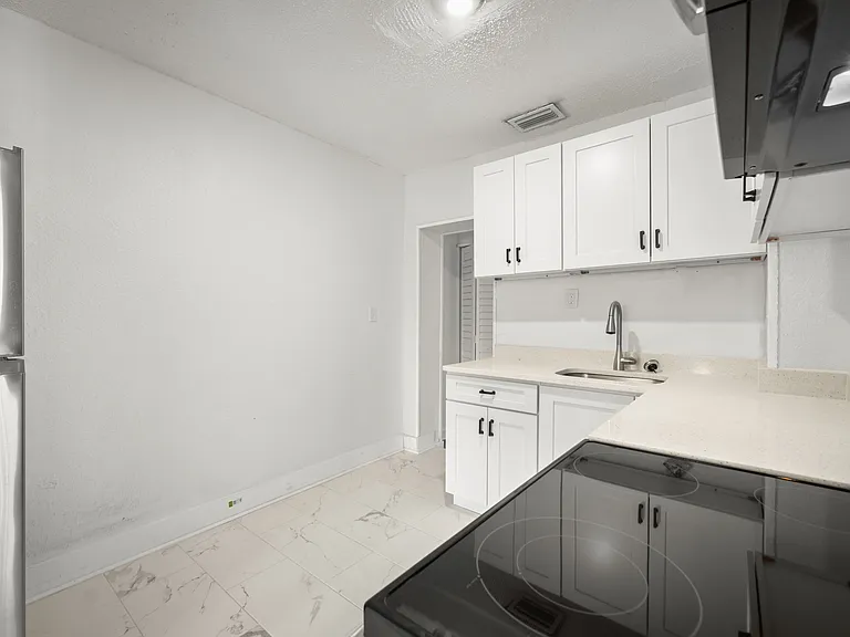 3524 Boulevard #3 — Photo 21