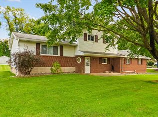 4631 Pine Dr, Nazareth, PA 18064