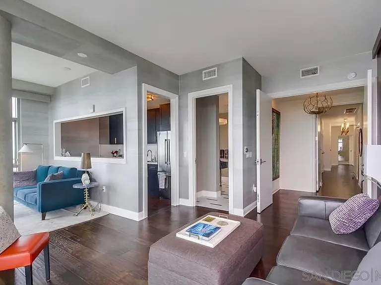 800 The Mark Ln #2801 — Photo 13