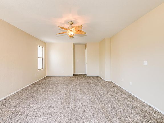 5th image of 2274 E Peach Tree Dr