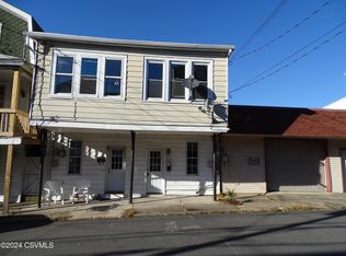 323 W Saylor St, Mount Carmel, PA 17851