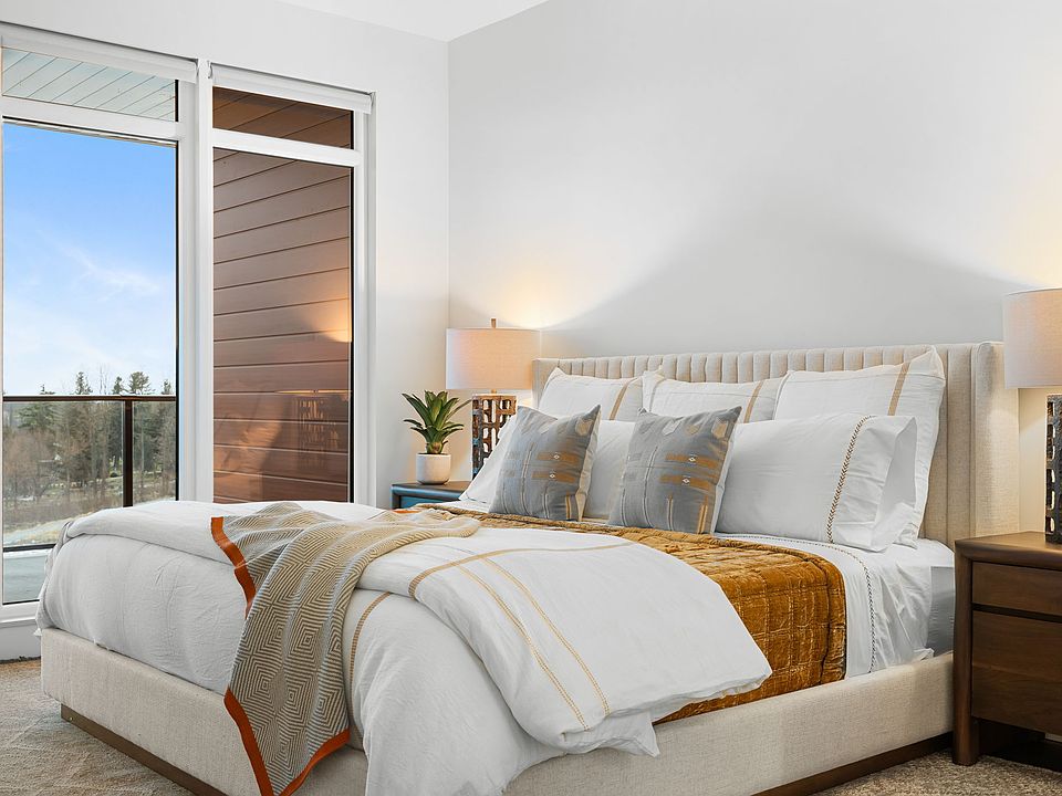 Primary Bedroom 
Unit: 509/609