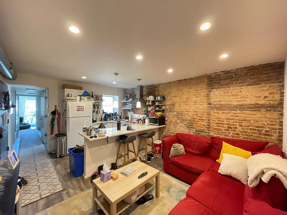 602-604 E. Girard Ave.