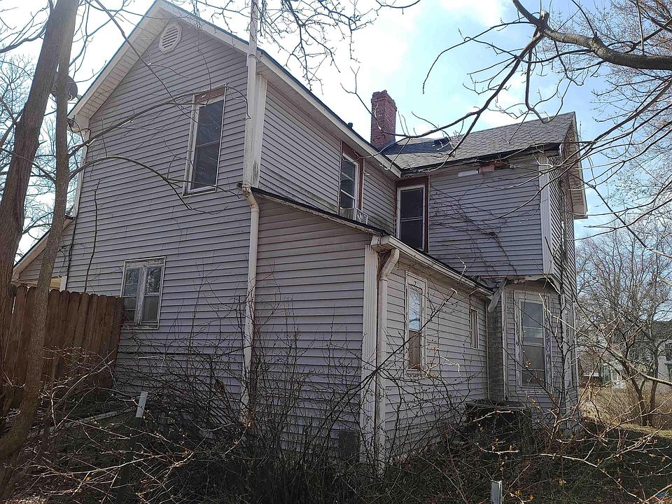 600 W Benton St, Windsor, MO 65360 Zillow