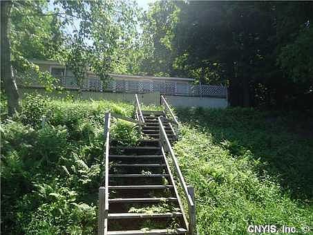 4th image of 34551 Freeman Dr W