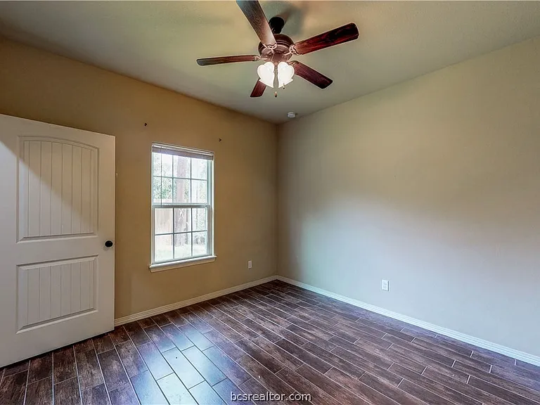 111 Southland St — Photo 25