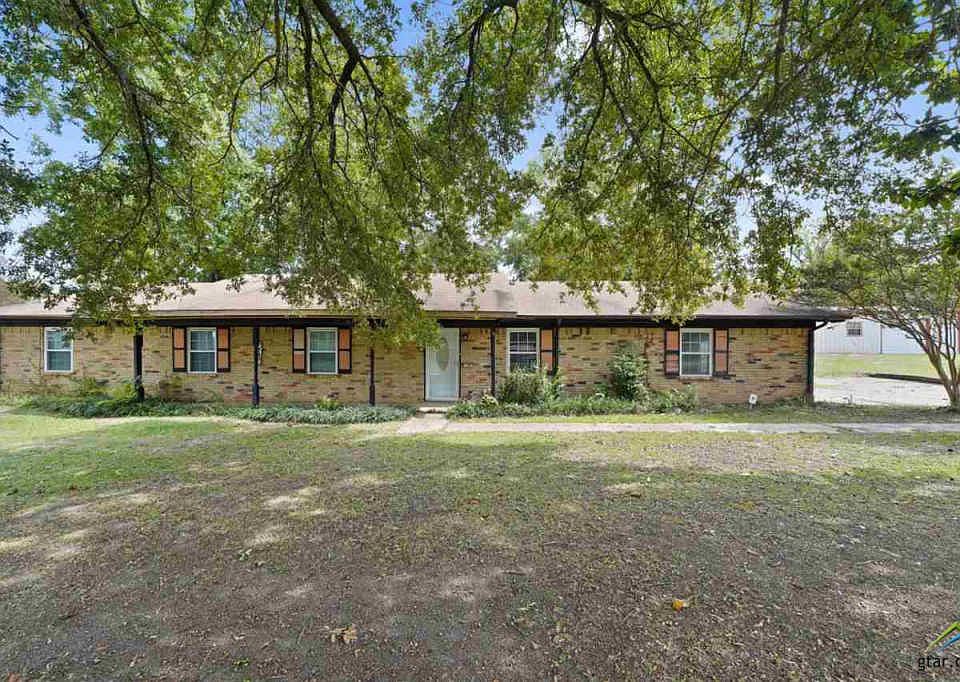 1st image of 138 Iris Dr