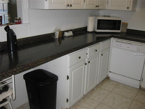 5th image of 2453 Brazilia Dr APT 19