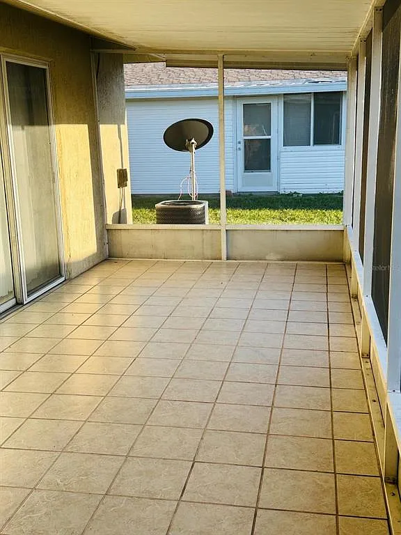 2 bed, 2.0 bath, 1073 sqft, $1,500 — Photo 1