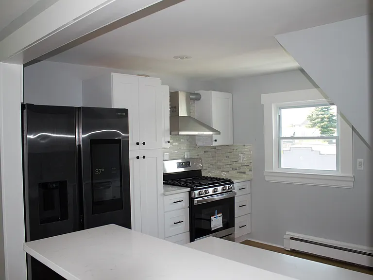 55 Montgomery St — Photo 10