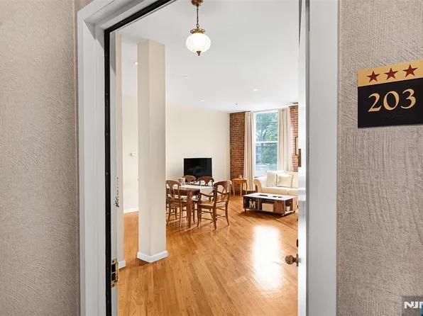 220 Main Street #203, Little Falls, NJ 07424