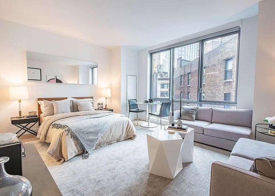 1st image of 160 Madison Ave #16J
