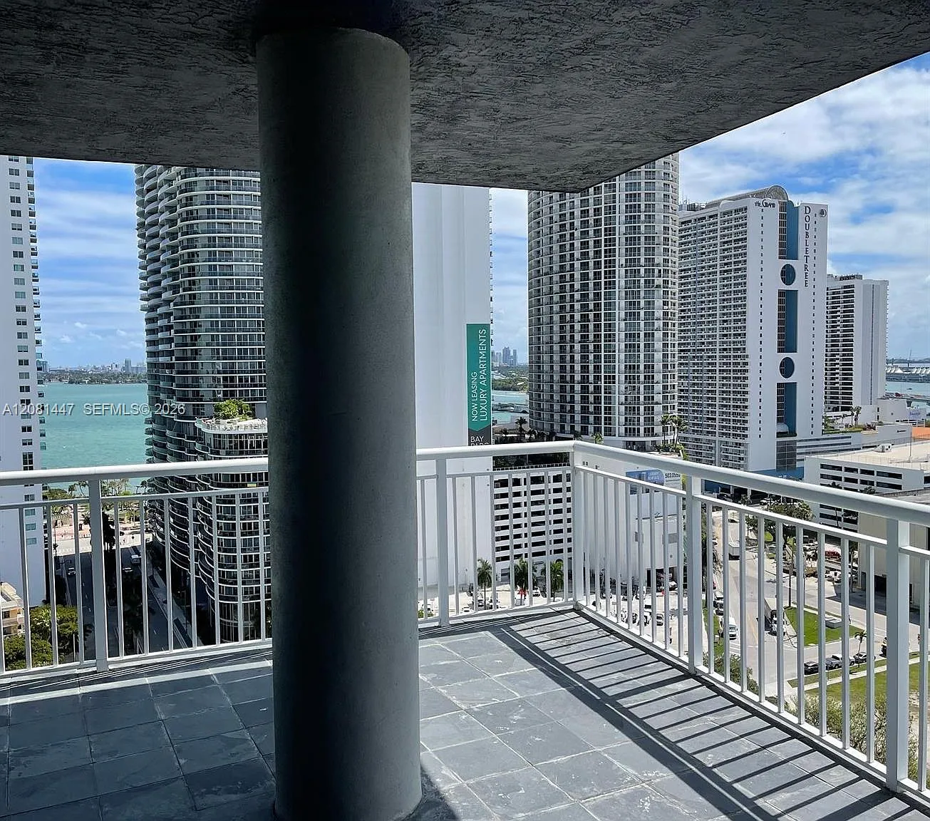 1800 Biscayne Plaza Condo — Photo 1