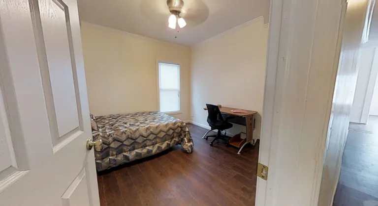 323 Lexington Ave — Photo 48
