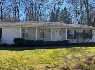 45 Hampshire Rd, Akron, OH 44313