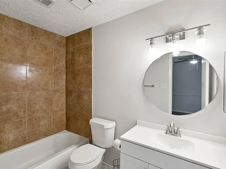 11111 Drakeland Dr — Photo 13