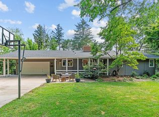 44 Robb Farm Rd, North Oaks, MN 55127