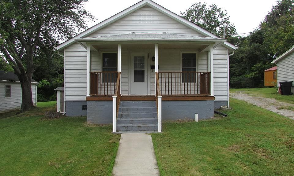 1st image of 126 Mimosa St