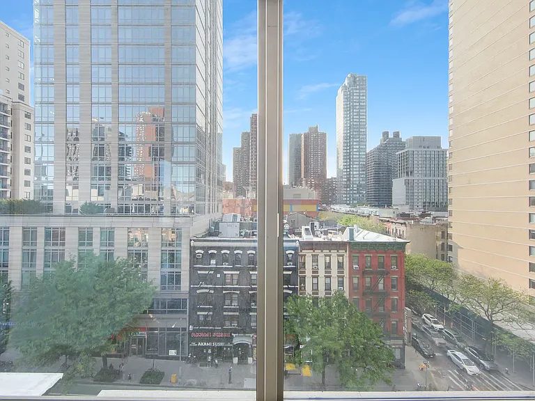 408 E 92nd St #28E — Photo 16
