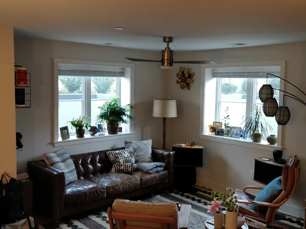 1301 D St SE Unit 2, Washington, DC 20003